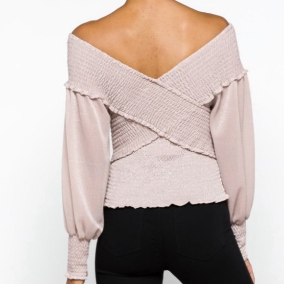 BB Dakota by Steve Madden Blush Pink Smocked Puff Sleeve Top L NWT Romantic Boho - Picture 4 of 11